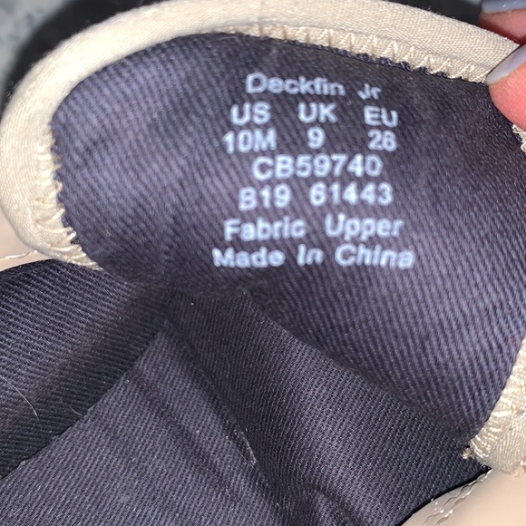 Like new! Khaki slip on Sperrys with Velcro secure. Size 10 - Picture 6 of 6